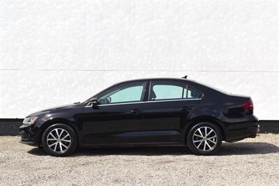 2017 Volkswagen Jetta 1.4T SE  4dr Sedan! Backup Camera! Blind Spot Monitor! Apple CarPlay! Android Auto! Heated Leather Seats! Sunroof! - Photo 9 - Portland, OR 97266