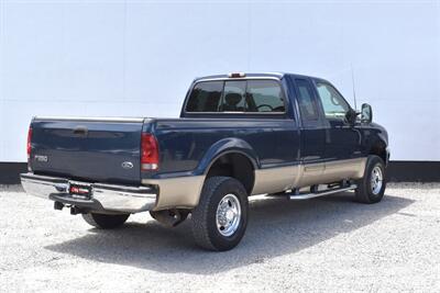 2001 Ford F-250 Super Duty Lariat  4dr SuperCab 4WD Long Bed! Tow Package! Running Boards! Selectable 4WD System! AM/FM/CD Stereo System! Cruise Control! Leather Interior! All Weather Mats! - Photo 5 - Portland, OR 97266