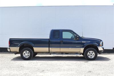 2001 Ford F-250 Super Duty Lariat  4dr SuperCab 4WD Long Bed! Tow Package! Running Boards! Selectable 4WD System! AM/FM/CD Stereo System! Cruise Control! Leather Interior! All Weather Mats! - Photo 6 - Portland, OR 97266