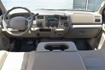 2001 Ford F-250 Super Duty Lariat  4dr SuperCab 4WD Long Bed! Tow Package! Running Boards! Selectable 4WD System! AM/FM/CD Stereo System! Cruise Control! Leather Interior! All Weather Mats! - Photo 13 - Portland, OR 97266