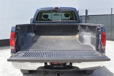 2001 Ford F-250 Super Duty Lariat  4dr SuperCab 4WD Long Bed! Tow Package! Running Boards! Selectable 4WD System! AM/FM/CD Stereo System! Cruise Control! Leather Interior! All Weather Mats! - Photo 27 - Portland, OR 97266
