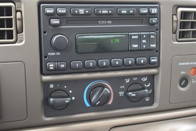 2001 Ford F-250 Super Duty Lariat  4dr SuperCab 4WD Long Bed! Tow Package! Running Boards! Selectable 4WD System! AM/FM/CD Stereo System! Cruise Control! Leather Interior! All Weather Mats! - Photo 20 - Portland, OR 97266