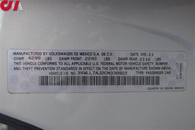 2012 Volkswagen Jetta TDI  4dr Sedan! 30 City MPG! 42 Hwy MPG! Bluetooth! Heated Leather Seats! Cruise Control! Multi-Function Trip Computer! All Weather Floor Mats! - Photo 24 - Portland, OR 97266