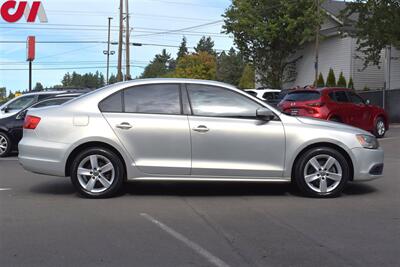 2012 Volkswagen Jetta TDI  4dr Sedan! 30 City MPG! 42 Hwy MPG! Bluetooth! Heated Leather Seats! Cruise Control! Multi-Function Trip Computer! All Weather Floor Mats! - Photo 6 - Portland, OR 97266