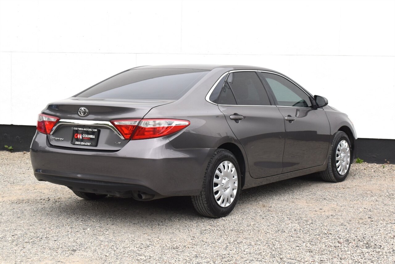 2016 Toyota Camry LE 4dr Sedan! **BY APPOINTMENT ONLY** Toyota Safety Sense 2.5! Back Up Camera! Cruise Control! Bluetooth Connectivity! - Photo 8 - Portland, OR 97266