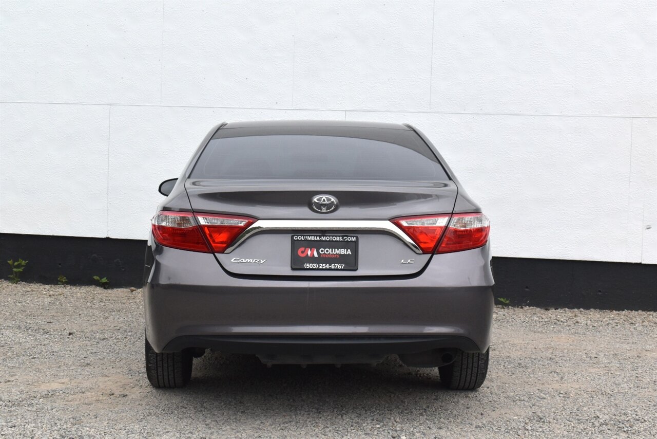 2016 Toyota Camry LE 4dr Sedan! **BY APPOINTMENT ONLY** Toyota Safety Sense 2.5! Back Up Camera! Cruise Control! Bluetooth Connectivity! - Photo 7 - Portland, OR 97266