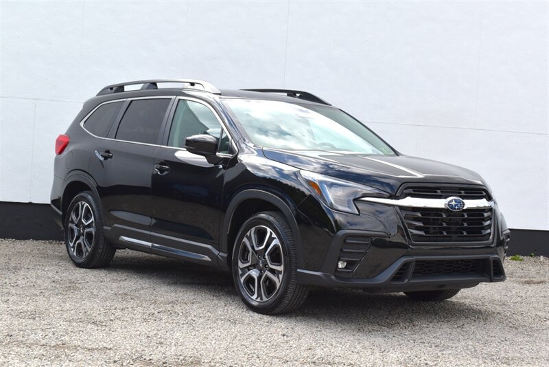 2024 Subaru Ascent Limited 7-Passenger  AWD 4dr SUV! 3rd Row Seats! X-Mode! EyeSight Assist Tech! Back Up Camera! Parking Assist! Apple CarPlay! Android Auto! Full Heated Leather Seats! Powered Liftgate!