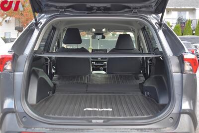 2022 Toyota RAV4 Hybrid LE  AWD 4dr SUV! Toyota Safety Sense 2.0! Blind Spot Monitor! Lane Assist! Rear View Camera! Lane Assist! 41 City MPG! 38 HWY MPG! Bluetooth! Trail/Sport/Eco/EV Modes! - Photo 25 - Portland, OR 97266