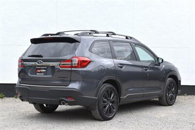 2022 Subaru Ascent Onyx Edition AWD 4dr SUV! 3rd Row Seats! Turbocharged BOXER Engine! X-Mode! EyeSight Safety Tech! Adaptive Cruise Control! Blind Spot Monitoring! Heated Leather Seats! Apple CarPlay & Android Auto! Power Liftgate! - Photo 5 - Portland, OR 97266