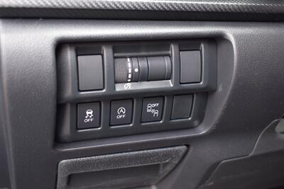 2020 Subaru Crosstrek Premium  AWD 4dr Crossover CVT**BY APPOINTMENT ONLY**X-Mode! SI-Drive! EyeSight Assist! Back Up Camera! Blind Spot Monitor! Apple CarPlay! Android Auto! Heated Seats! Sunroof! - Photo 17 - Portland, OR 97266