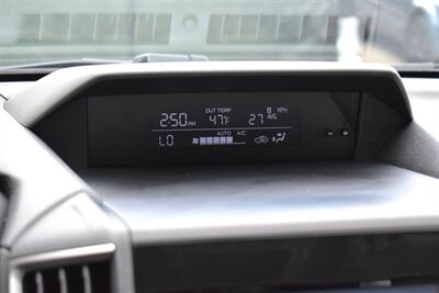 2020 Subaru Crosstrek Premium  AWD 4dr Crossover CVT**BY APPOINTMENT ONLY**X-Mode! SI-Drive! EyeSight Assist! Back Up Camera! Blind Spot Monitor! Apple CarPlay! Android Auto! Heated Seats! Sunroof! - Photo 21 - Portland, OR 97266