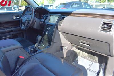 2017 Ford Flex SEL  AWD 4dr Crossover**BY APPONTMENT ONLY**Back-Up Camera! Apple CarPlay! Android Auto! GPS Nav! Heated Leather Seats! Rear Climate Control! Power Liftgate! - Photo 11 - Portland, OR 97266