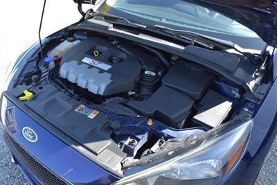 2016 Ford Focus ST Hatchback 4dr  Turbo! 6-Speed Manual! EcoBoost Power! Custom Blow-Off Valve! Sport Suspension! Backup Camera! Bluetooth! - Photo 31 - Portland, OR 97266