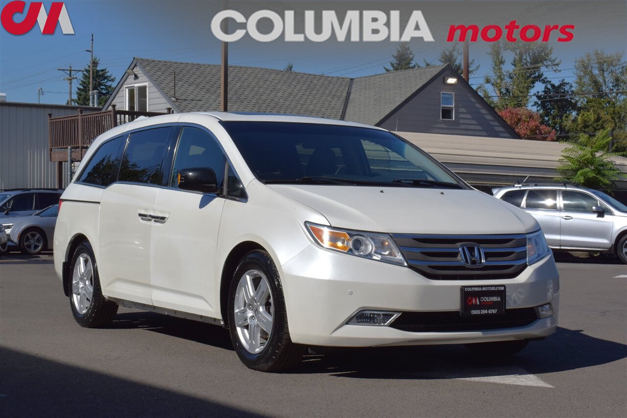 2013 Honda Odyssey Touring  4dr Mini-Van! Back-Up Camera! Blind Spot Monitor! Park Assist! Cruise Control! Bluetooth! Power Sliding Doors! Heated Leather Seats! Sunroof! Power Seats! Power Liftgate! Tow Hitch! - Photo 1 - Portland, OR 97266