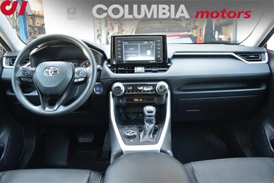 2021 Toyota RAV4 Hybrid XLE AWD 4dr SUV! Lane Assist! Adaptive Cruise Control! Back-Up Camera! Bluetooth! EV/Eco/Sport/Trail Mode - Photo 11 - Portland, OR 97266