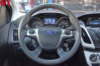 2014 Ford Focus SE  4dr Sedan! Cruise Control! 26 City MPG & 36 Hwy MPG! Bluetooth! Brake Actuated Limited Slip Differential! Fog Lights! - Photo 14 - Portland, OR 97266