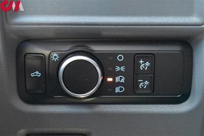 2021 Ford F-150 XL 4X4 4dr SuperCrew 5.5 ft. SB! Back Up Camera! Parking Assist! Tow Pkg! Apple CarPlay! Android Auto! Leer Canopy! Ladder Rack! All Weather Mats! - Photo 16 - Portland, OR 97266