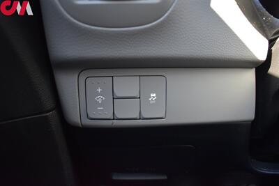 2014 Kia Soul  4dr Crossover 6-Speed Manual**BY APPOINTMENT ONLY**Bluetooth w/ Steering Wheel Controls! Traction Control! Aux & USB Ports! 24MPG City! 30MPG Hwy! - Photo 13 - Portland, OR 97266