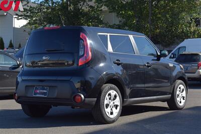 2014 Kia Soul  4dr Crossover 6-Speed Manual**BY APPOINTMENT ONLY**Bluetooth w/ Steering Wheel Controls! Traction Control! Aux & USB Ports! 24MPG City! 30MPG Hwy! - Photo 5 - Portland, OR 97266