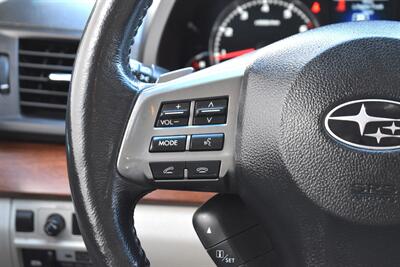 2014 Subaru Outback Wagon 5dr Outback Limited Navigation AWD! X-Mode! Stability Control! Traction Control! ABS Brakes! Backup Camera! Heated Seats! Power Driver Seat! - Photo 16 - Portland, OR 97266