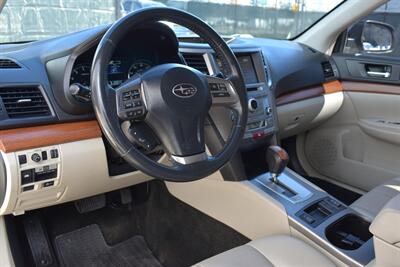 2014 Subaru Outback Wagon 5dr Outback Limited Navigation AWD! X-Mode! Stability Control! Traction Control! ABS Brakes! Backup Camera! Heated Seats! Power Driver Seat! - Photo 3 - Portland, OR 97266