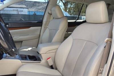 2014 Subaru Outback Wagon 5dr Outback Limited Navigation AWD! X-Mode! Stability Control! Traction Control! ABS Brakes! Backup Camera! Heated Seats! Power Driver Seat! - Photo 11 - Portland, OR 97266