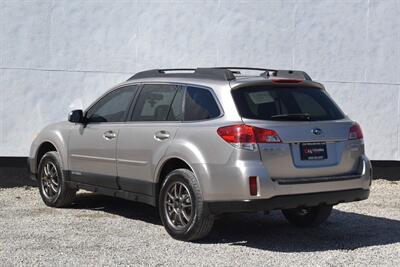 2014 Subaru Outback Wagon 5dr Outback Limited Navigation AWD! X-Mode! Stability Control! Traction Control! ABS Brakes! Backup Camera! Heated Seats! Power Driver Seat! - Photo 2 - Portland, OR 97266