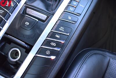 2018 Porsche Macan GTS  4dr SUV!**APPOINTMENT ONLY**Twin-Turbo V6! PDK Transmission! Sport Chrono! PASM Suspension! AWD! Apple CarPlay! Heated Seats! Backup Camera! - Photo 32 - Portland, OR 97266