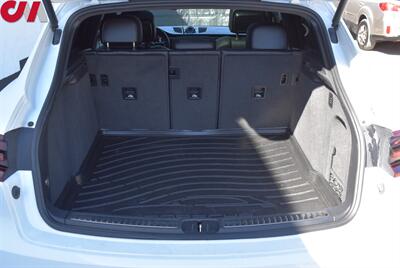 2018 Porsche Macan GTS  4dr SUV!**APPOINTMENT ONLY**Twin-Turbo V6! PDK Transmission! Sport Chrono! PASM Suspension! AWD! Apple CarPlay! Heated Seats! Backup Camera! - Photo 36 - Portland, OR 97266