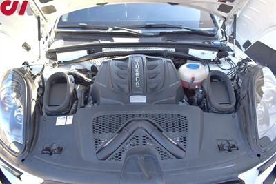 2018 Porsche Macan GTS  4dr SUV!**APPOINTMENT ONLY**Twin-Turbo V6! PDK Transmission! Sport Chrono! PASM Suspension! AWD! Apple CarPlay! Heated Seats! Backup Camera! - Photo 39 - Portland, OR 97266