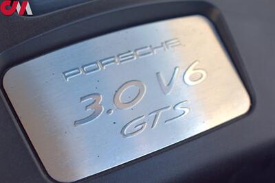 2018 Porsche Macan GTS  4dr SUV!**APPOINTMENT ONLY**Twin-Turbo V6! PDK Transmission! Sport Chrono! PASM Suspension! AWD! Apple CarPlay! Heated Seats! Backup Camera! - Photo 41 - Portland, OR 97266