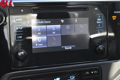 2017 Toyota Corolla SE 4dr Sedan CVT! 28 City/36Hwy MPG! Toyota Safety Sense-P w/Lane Assist! Collision Mitigation! Dynamic Radar Cruise Control! Back Up Camera! Bluetooth! Sport Drive Mode! All Weather Floor Mats! - Photo 18 - Portland, OR 97266