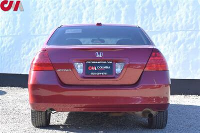 2007 Honda Accord EX 4dr Sedan! Bluetooth w/ Steering Wheel Controls! Cruise Control! Heated Leather Seats! 21MPG City! 31MPG Hwy! - Photo 4 - Portland, OR 97266