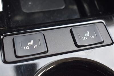 2022 Toyota Prius Prime XLE  4dr Hatchback! Toyota Safety Sense! Adaptive Cruise Control! Lane Keep Assist! Apple CarPlay & Android Auto! Backup Camera! - Photo 19 - Portland, OR 97266