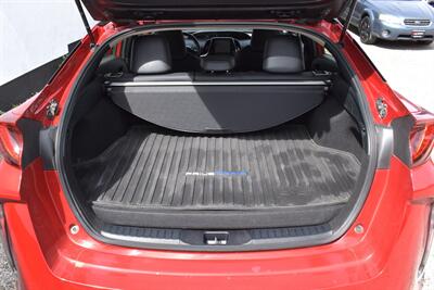 2022 Toyota Prius Prime XLE  4dr Hatchback! Toyota Safety Sense! Adaptive Cruise Control! Lane Keep Assist! Apple CarPlay & Android Auto! Backup Camera! - Photo 23 - Portland, OR 97266