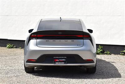 2023 Toyota Prius LE  4dr Hatchback! 57 City MPG! 56 Hwy MPG! Toyota Safety Sense 3.0 w/Pre-Collision! Blind Spot Monitor w/Rear Cross-Traffic Alert! Back Up Camera! Apple CarPlay! Android Auto! Eco/Sport/EV Drive Modes! - Photo 4 - Portland, OR 97266