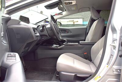 2023 Toyota Prius LE  4dr Hatchback! 57 City MPG! 56 Hwy MPG! Toyota Safety Sense 3.0 w/Pre-Collision! Blind Spot Monitor w/Rear Cross-Traffic Alert! Back Up Camera! Apple CarPlay! Android Auto! Eco/Sport/EV Drive Modes! - Photo 7 - Portland, OR 97266