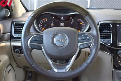 2020 Jeep Grand Cherokee Overland  4X4 4dr SUV! ParkView Back-Up Camera! Blind Spot Monitor! Park & Lane Assist! Navi! Heated & Ventilated Leather Seats! Bluetooth! Pano-Sunroof! Tow Pkg! - Photo 13 - Portland, OR 97266