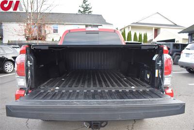 2022 Toyota Tacoma TRD Off-Road  4x4 4dr Double Cab 6.1 ft LB**BY APPOINTMENT ONLY**Back-Up Cam w/ Bird's Eye View! Blind Spot Monitor! GPS Nav! Park Assist! 4H & 4L! Heated Seats! Sunroof! Winch! Bed Cover! - Photo 29 - Portland, OR 97266