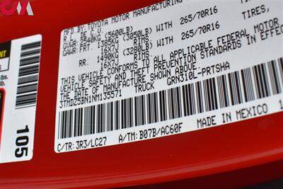 2022 Toyota Tacoma TRD Off-Road  4x4 4dr Double Cab 6.1 ft LB**BY APPOINTMENT ONLY**Back-Up Cam w/ Bird's Eye View! Blind Spot Monitor! GPS Nav! Park Assist! 4H & 4L! Heated Seats! Sunroof! Winch! Bed Cover! - Photo 34 - Portland, OR 97266