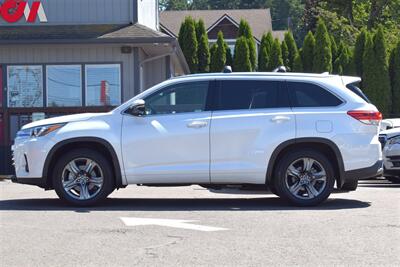 2017 Toyota Highlander Limited Platinum  AWD 4dr SUV**BY APPOINTMENT ONLY** 3rd Row Seats! Back Up Camera! Blind Spot Monitor! Lane Assist! Navi! Bluetooth! Heated & Cooled Leather Seats! Pano-Sunroof! - Photo 9 - Portland, OR 97266