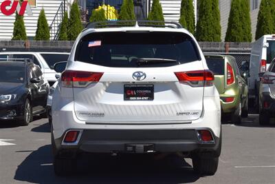2017 Toyota Highlander Limited Platinum  AWD 4dr SUV**BY APPOINTMENT ONLY** 3rd Row Seats! Back Up Camera! Blind Spot Monitor! Lane Assist! Navi! Bluetooth! Heated & Cooled Leather Seats! Pano-Sunroof! - Photo 4 - Portland, OR 97266