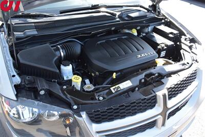 2019 Dodge Grand Caravan GT 4dr Mini-Van**BY APPOINTMENT ONLY** Back Up Camera! Powered Sliding Doors! Powered Liftgate! Heated Leather Seats! Heated Steering Wheel! Econ Drive Mode! Bluetooth! Stow'n Go Rear Seats! - Photo 31 - Portland, OR 97266