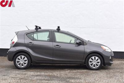2013 Toyota Prius c Two  4dr Hatchback! 53 City MPG! 46 Hwy MPG! EV/ECO/Pwr Drive Modes! Bluetooth/USB/Aux-In! Brake Assist & Smart Stop Technology! Roof Rack! - Photo 6 - Portland, OR 97266