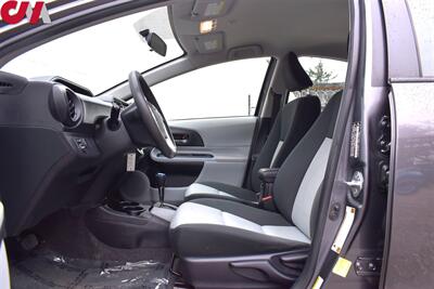 2013 Toyota Prius c Two  4dr Hatchback! 53 City MPG! 46 Hwy MPG! EV/ECO/Pwr Drive Modes! Bluetooth/USB/Aux-In! Brake Assist & Smart Stop Technology! Roof Rack! - Photo 10 - Portland, OR 97266