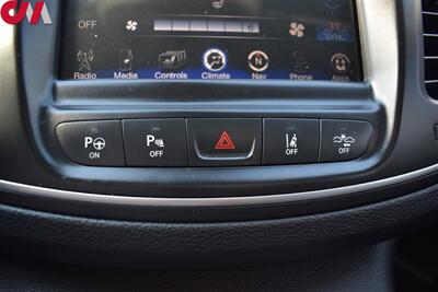 2015 Chrysler 200 C  AWD 4dr Sedan! Self Parking System! Parking Assist! Anti-Collision System! Lane Assist! Rear View Camera! Heated seats! Pano-Sunroof! Bluetooth! Alpine Sound System! All Weather Floor Mats! - Photo 17 - Portland, OR 97266