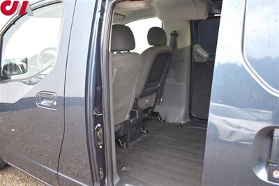 2015 Chevrolet City Express LT 4dr Cargo Mini-Van! Dual Side Sliding Doors! Parking Assist Sensors! Traction Control! Cruise Control! Bluetooth/USB/Aux-in! Android Auto! Vinyl Floor Covering! - Photo 21 - Portland, OR 97266