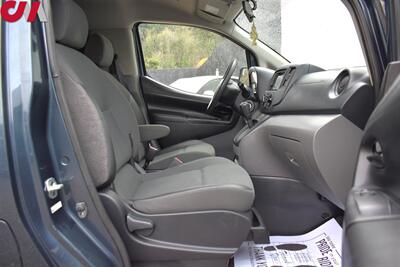 2015 Chevrolet City Express LT 4dr Cargo Mini-Van! Dual Side Sliding Doors! Parking Assist Sensors! Traction Control! Cruise Control! Bluetooth/USB/Aux-in! Android Auto! Vinyl Floor Covering! - Photo 27 - Portland, OR 97266