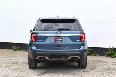 2018 Ford Explorer Platinum  AWD 4dr SUV! 3rd Row Seats! Back Up Camera! Parking Assist! Blind Spot Monitor! Bluetooth! Full Heated Leather Seats! Ventilated Seats! Terrain Selectable Drive Modes! Pano-Sunroof! Tow Pkg! - Photo 4 - Portland, OR 97266