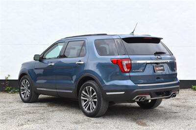 2018 Ford Explorer Platinum  AWD 4dr SUV! 3rd Row Seats! Back Up Camera! Parking Assist! Blind Spot Monitor! Bluetooth! Full Heated Leather Seats! Ventilated Seats! Terrain Selectable Drive Modes! Pano-Sunroof! Tow Pkg! - Photo 2 - Portland, OR 97266